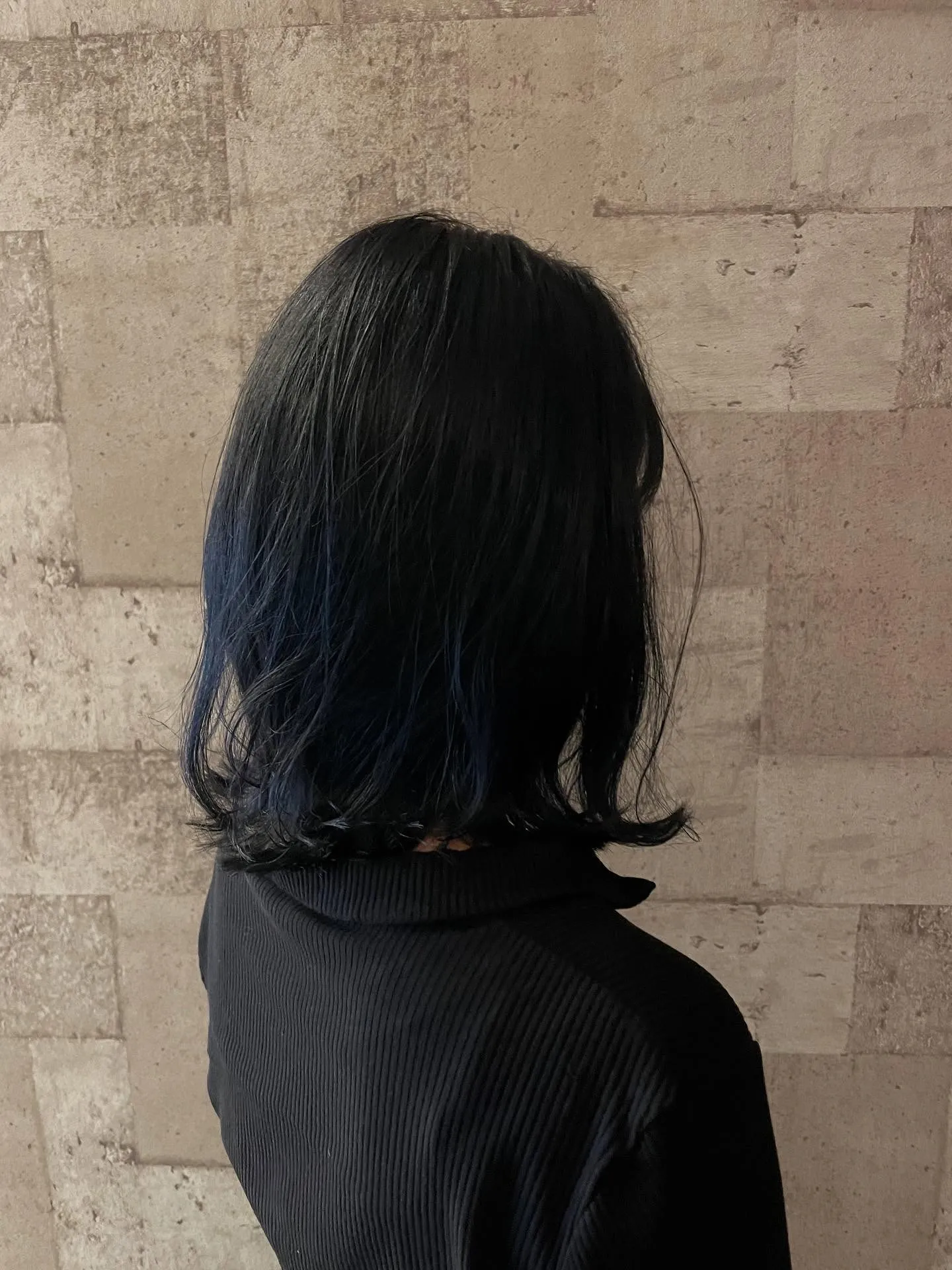 ブルーブラック
