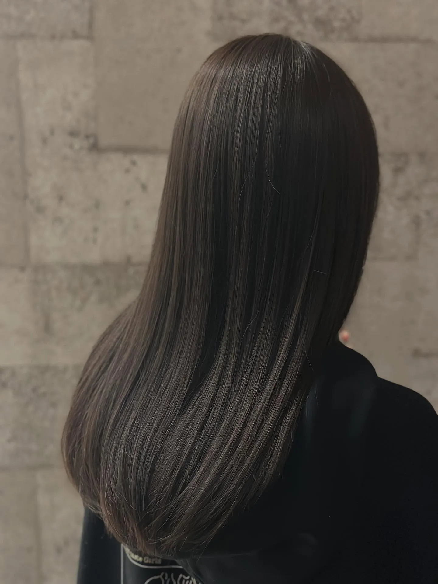 イルミナカラーは、髪に優しいダメージレスなカラーです💇♀️...